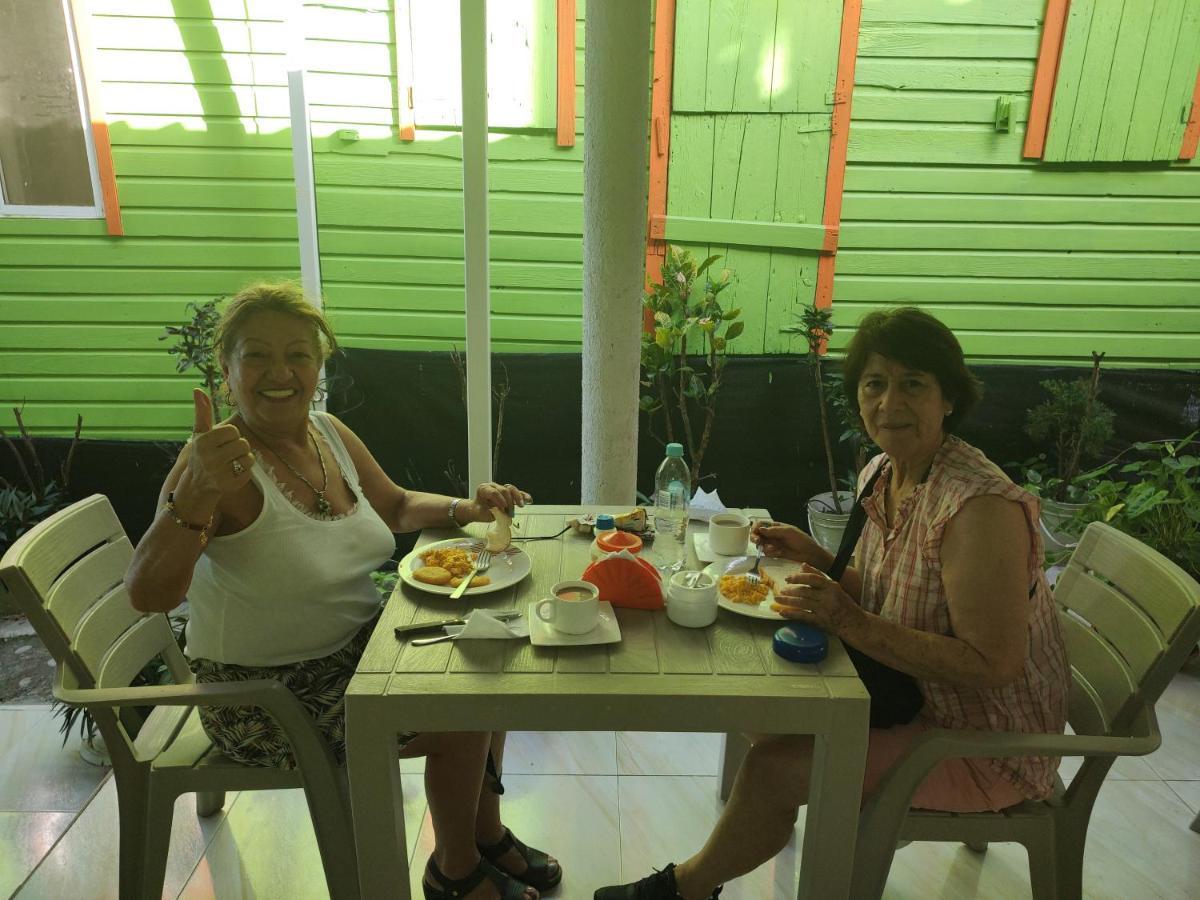Cabanas Mister Mac Fresh Water Bay Exterior foto